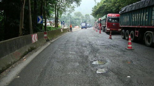 國道319線瀝青砼路面挖補(bǔ)工程節(jié)前順利完工通車